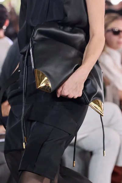 Look 86